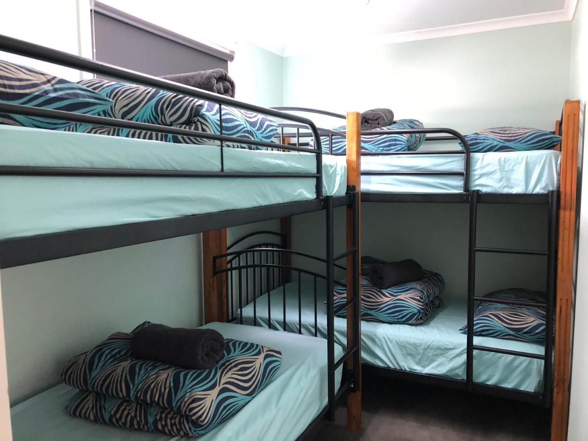 Acacia Caravan Park & Holiday Units 亚拉腊 外观 照片