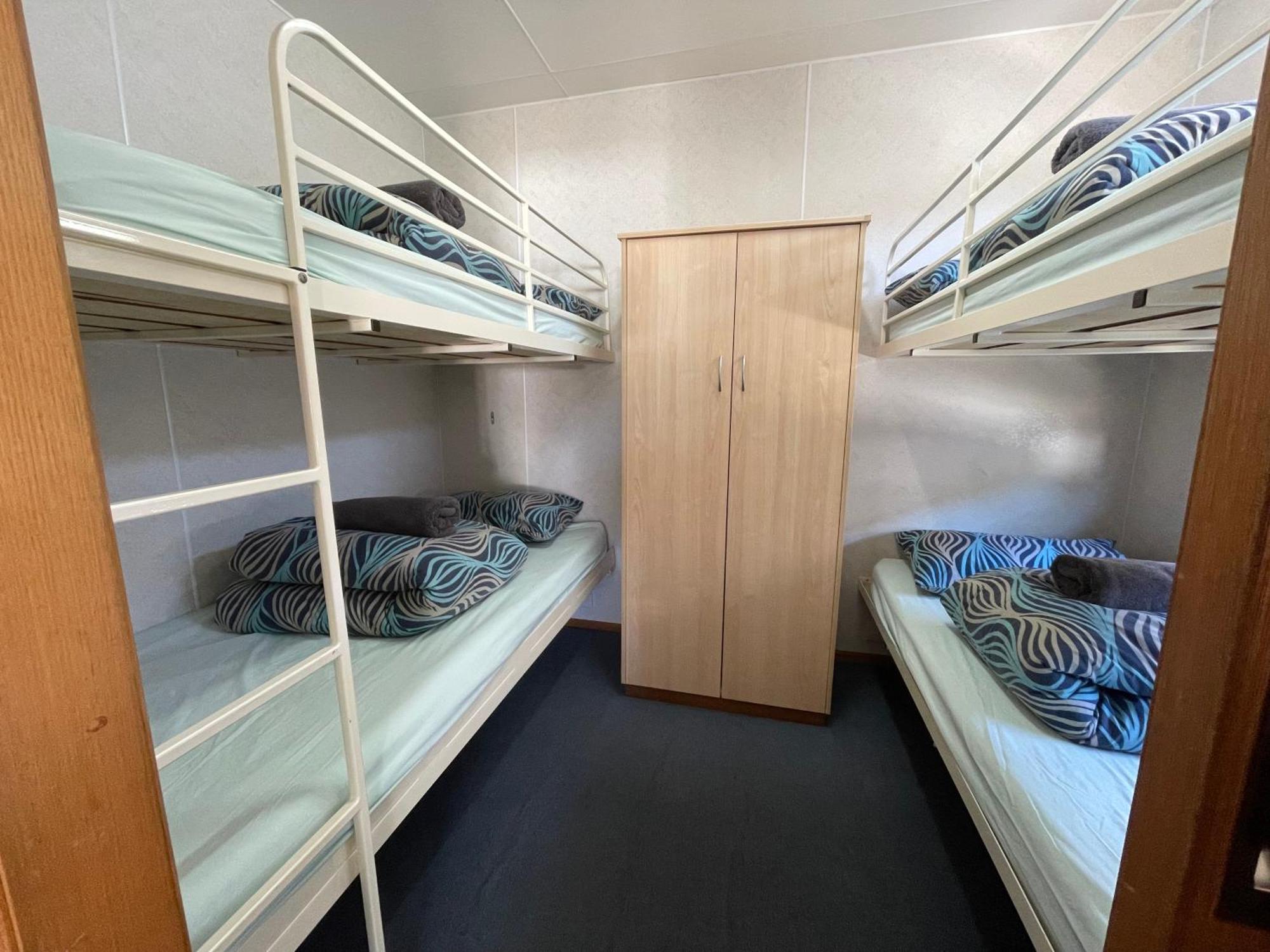Acacia Caravan Park & Holiday Units 亚拉腊 外观 照片